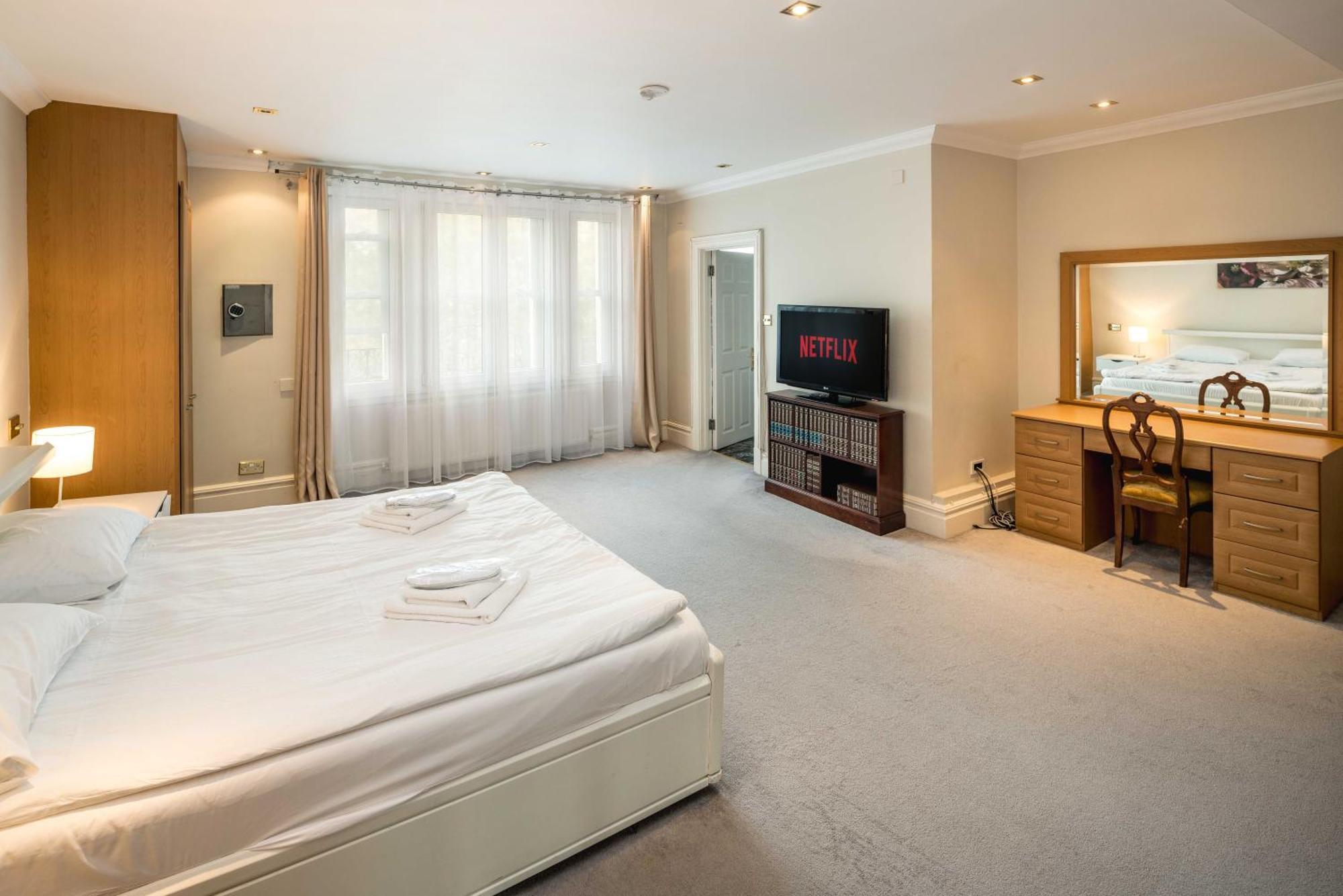 Kensington Skyline Penthouse Apartment London Exterior photo
